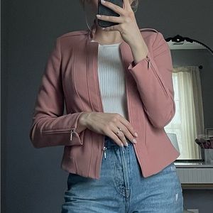 Classy and chic jacket🫶🏼